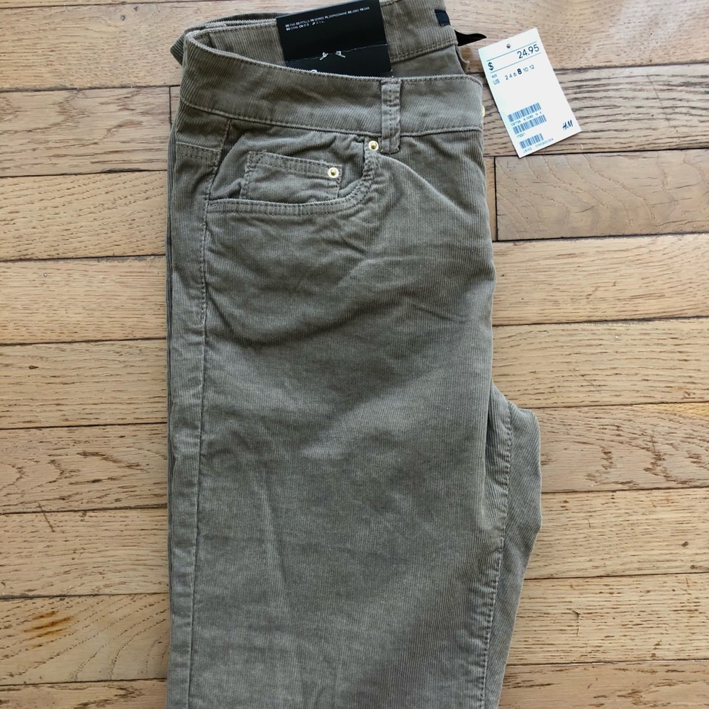 H&M slim corduroy pants